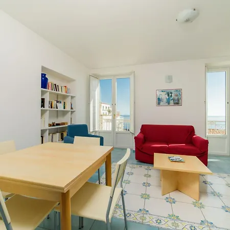 Διαμέρισμα Luimar House *